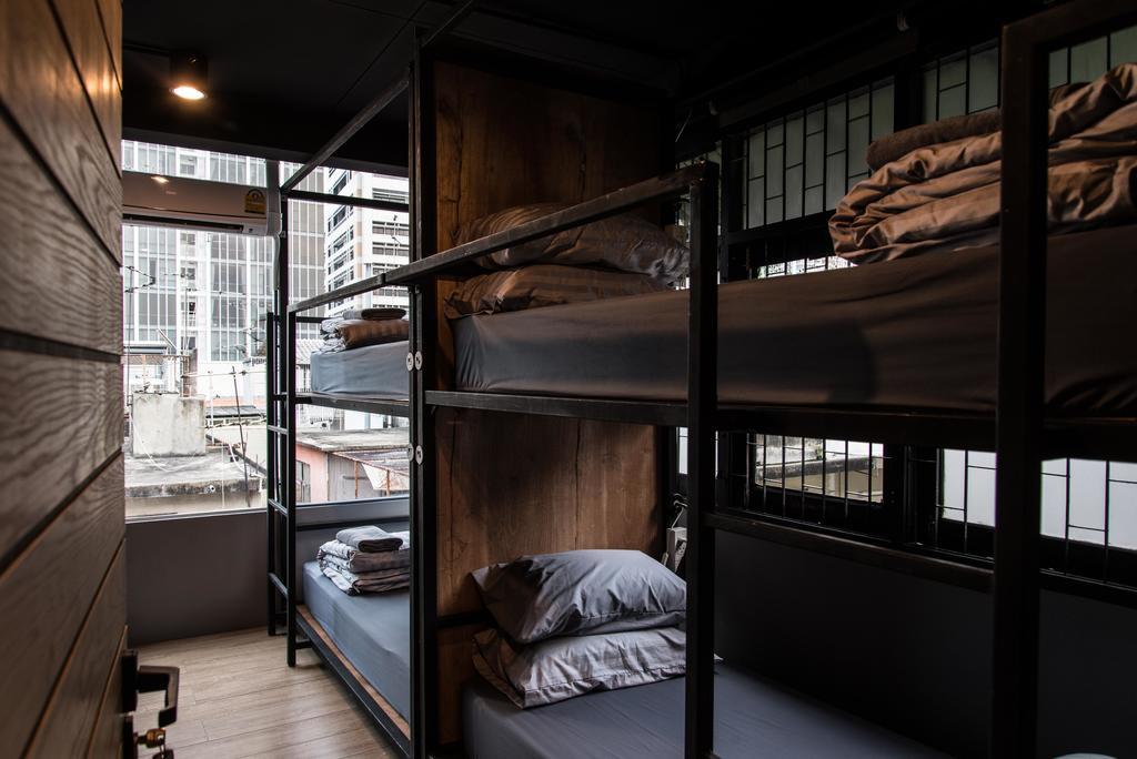 Nap@Pan Hostel Silom Бангкок Екстер'єр фото