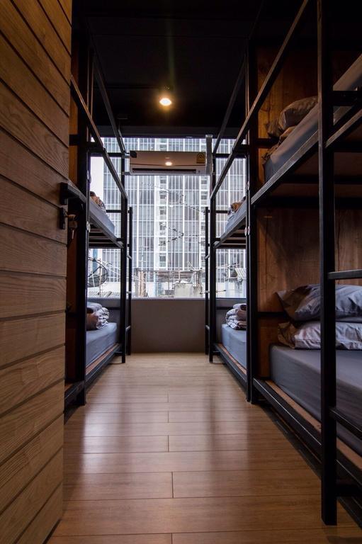Nap@Pan Hostel Silom Бангкок Екстер'єр фото