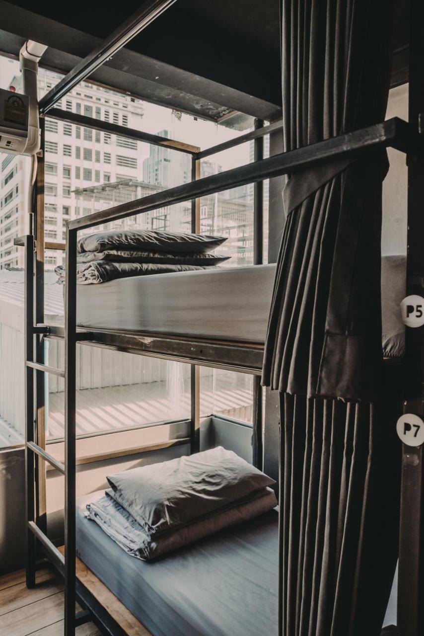 Nap@Pan Hostel Silom Бангкок Екстер'єр фото