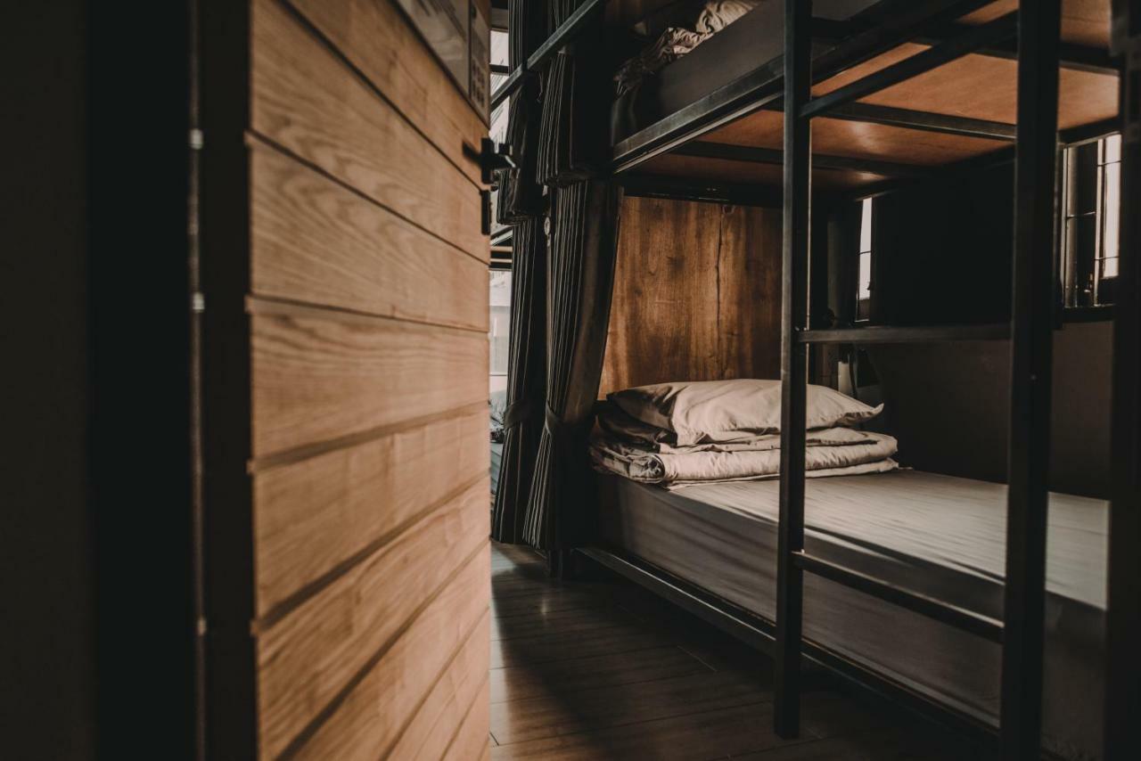 Nap@Pan Hostel Silom Бангкок Екстер'єр фото