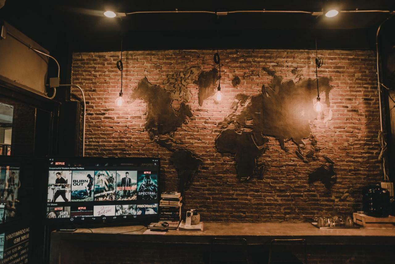 Nap@Pan Hostel Silom Бангкок Екстер'єр фото